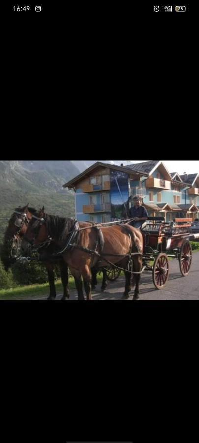 Hotel Cielo Blu Passo del Tonale Εξωτερικό φωτογραφία